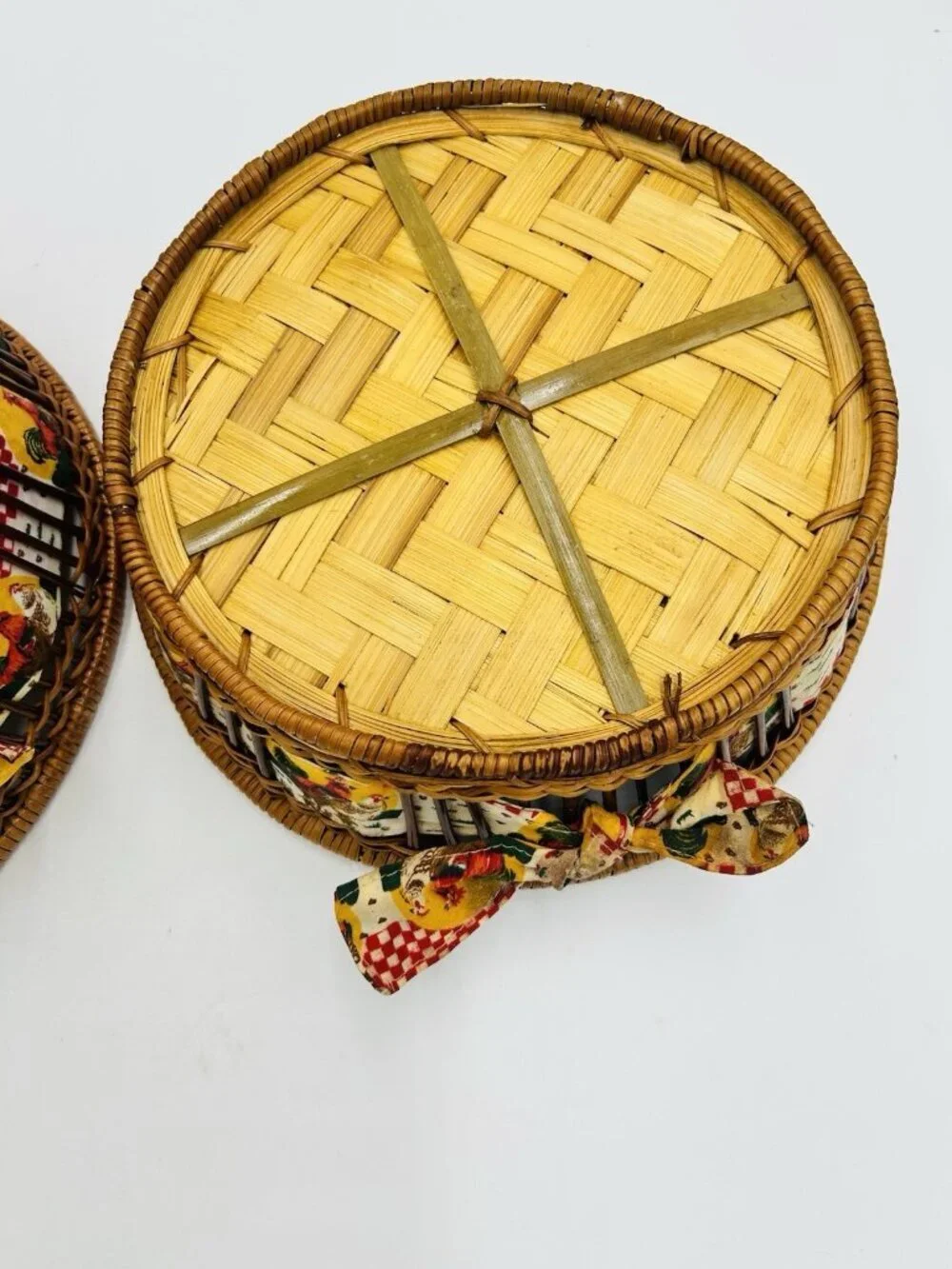 Vintage Country Wicker Rooster Chicken 12